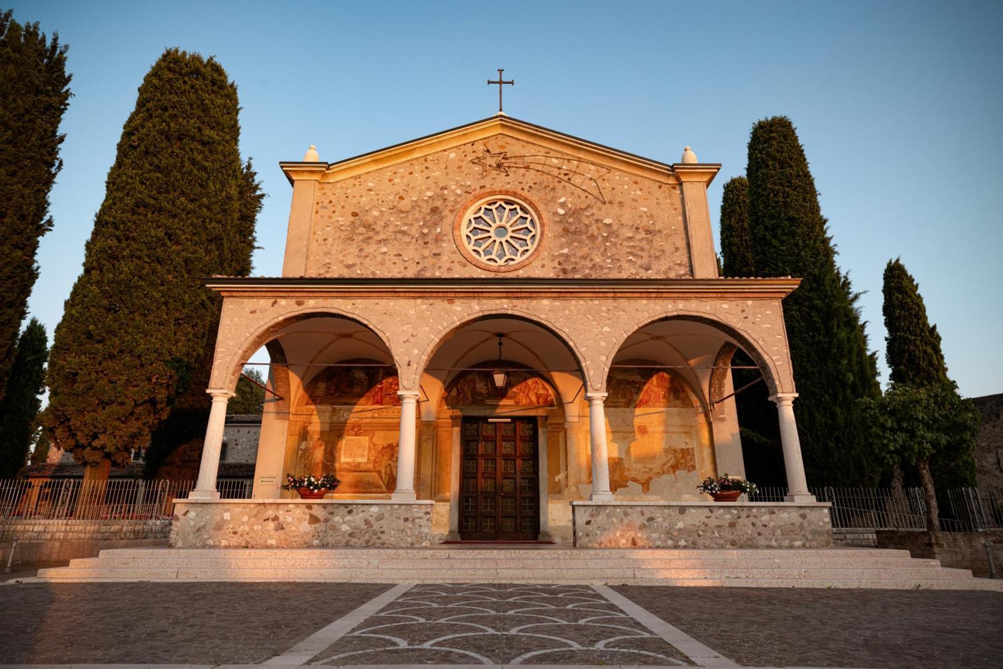 Locanda Al Santuario ペスキエーラ・デル・ガルダ エクステリア 写真