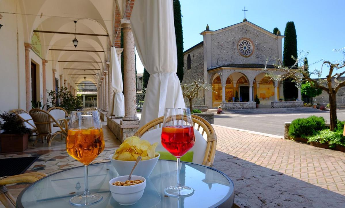 Locanda Al Santuario ペスキエーラ・デル・ガルダ エクステリア 写真